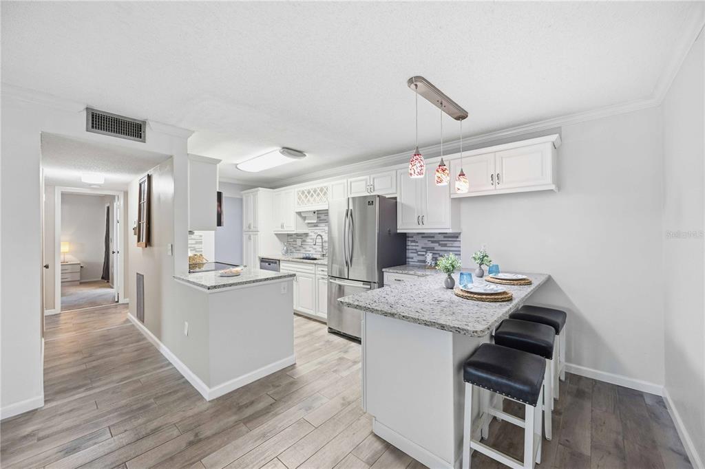 3259 South Beneva Road, Unit 101 Sarasota, FL 34232 - Photo 6 of 44