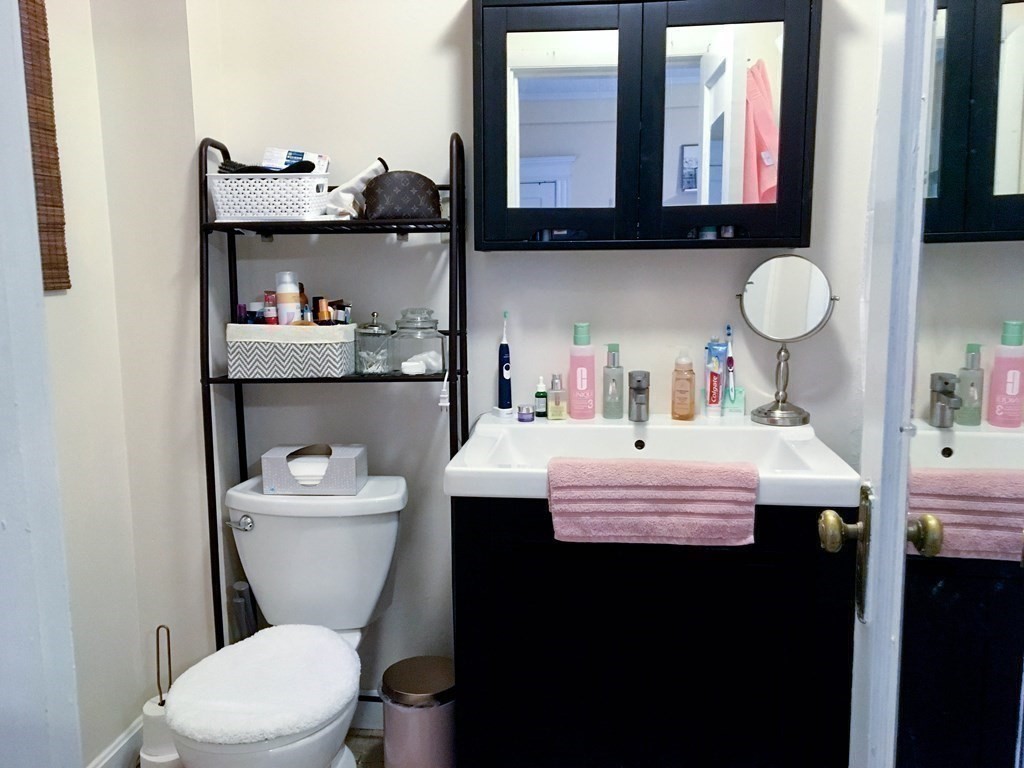 466 Commonwealth Avenue, Unit 507 Boston, MA 02215 - Photo 6 of 10
