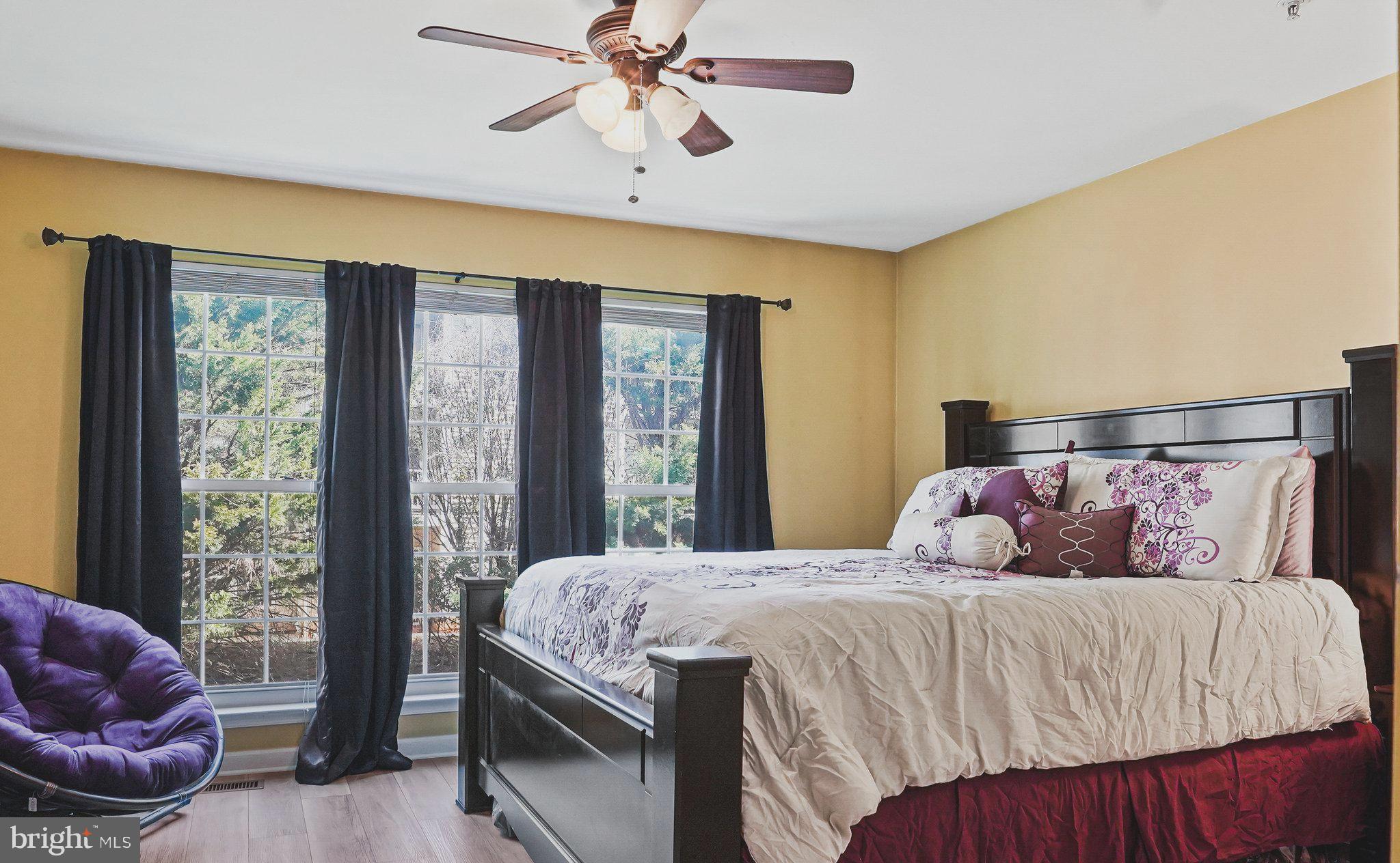 21785 Baldwin Square Sterling, VA 20164 - Photo 23 of 35 MASTER BEDROOM