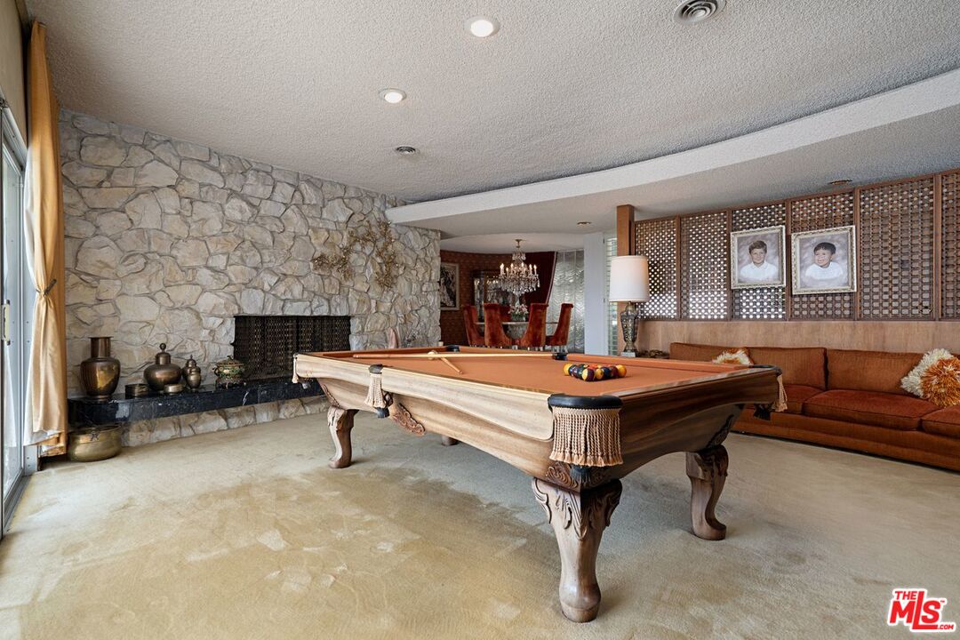 1499 Carla Ridge Beverly Hills, CA 90210 - Photo 12 of 47