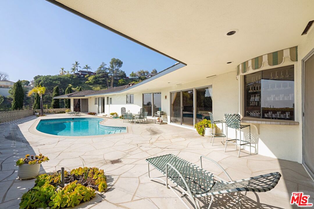 1499 Carla Ridge Beverly Hills, CA 90210 - Photo 47 of 47