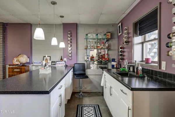 $479,000 | 589 Headtown Road, Jonesborough, TN 37659