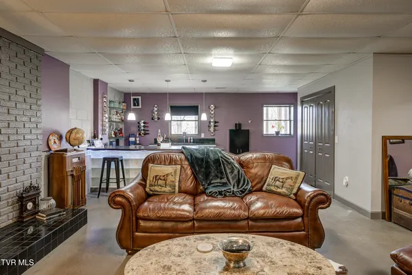 $479,000 | 589 Headtown Road, Jonesborough, TN 37659