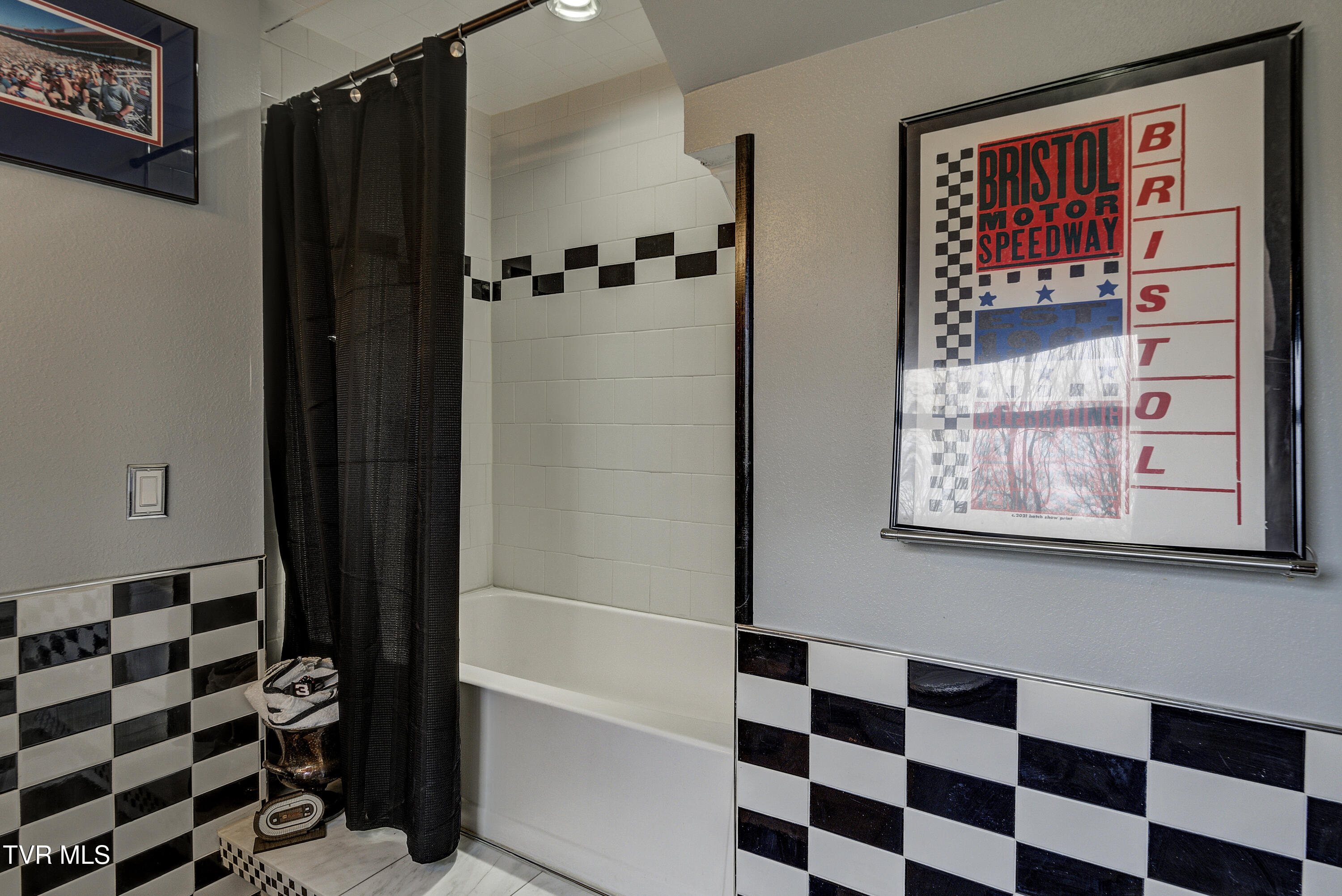 589 Headtown Road Jonesborough, TN 37659 - Photo 44 of 81 HeadtownINTERIOR-40