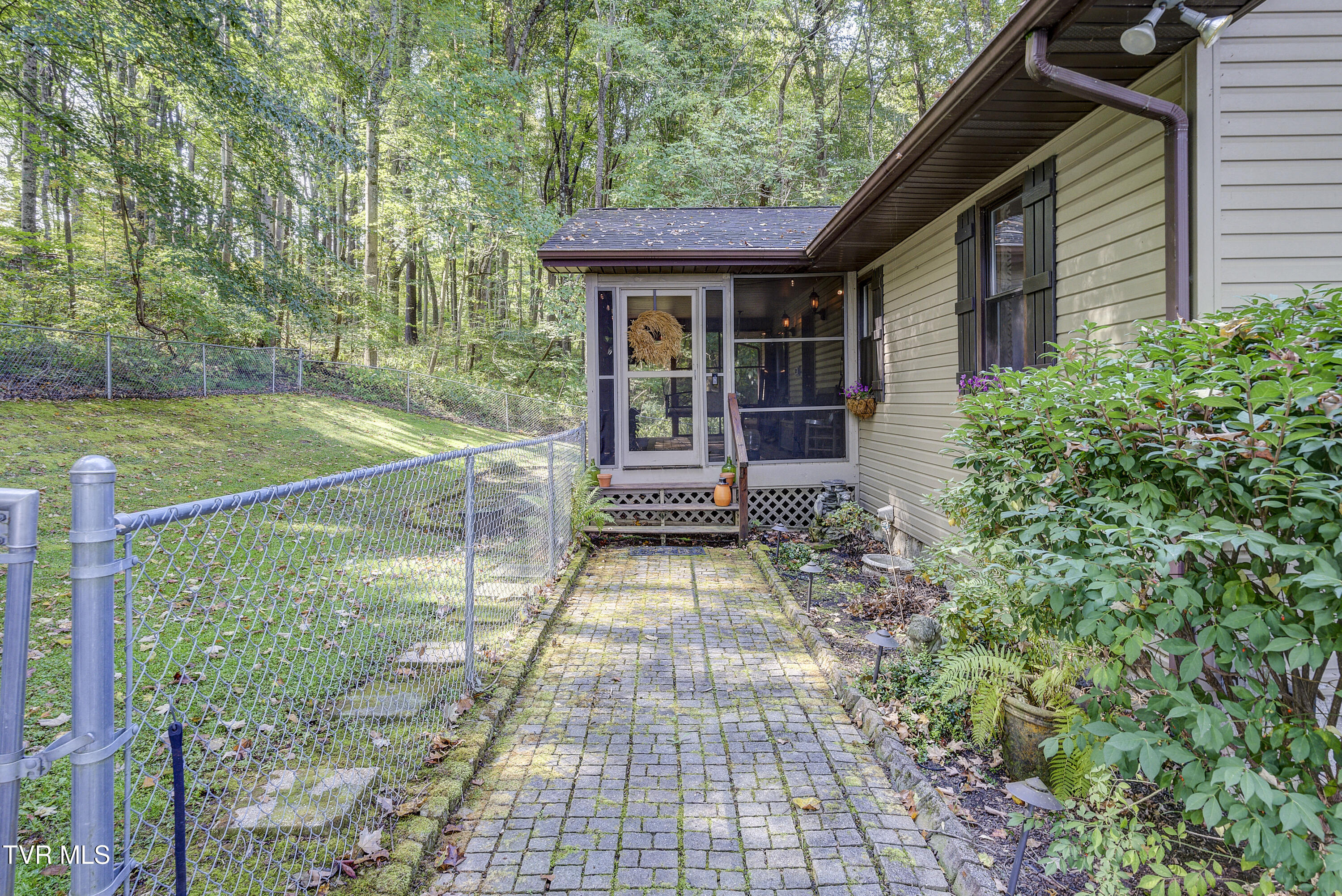 589 Headtown Road Jonesborough, TN 37659 - Photo 5 of 81 Headtown-Exterior-30