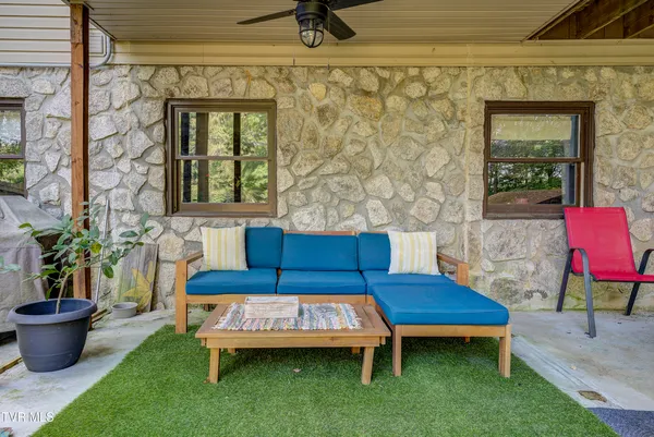 $479,000 | 589 Headtown Road, Jonesborough, TN 37659