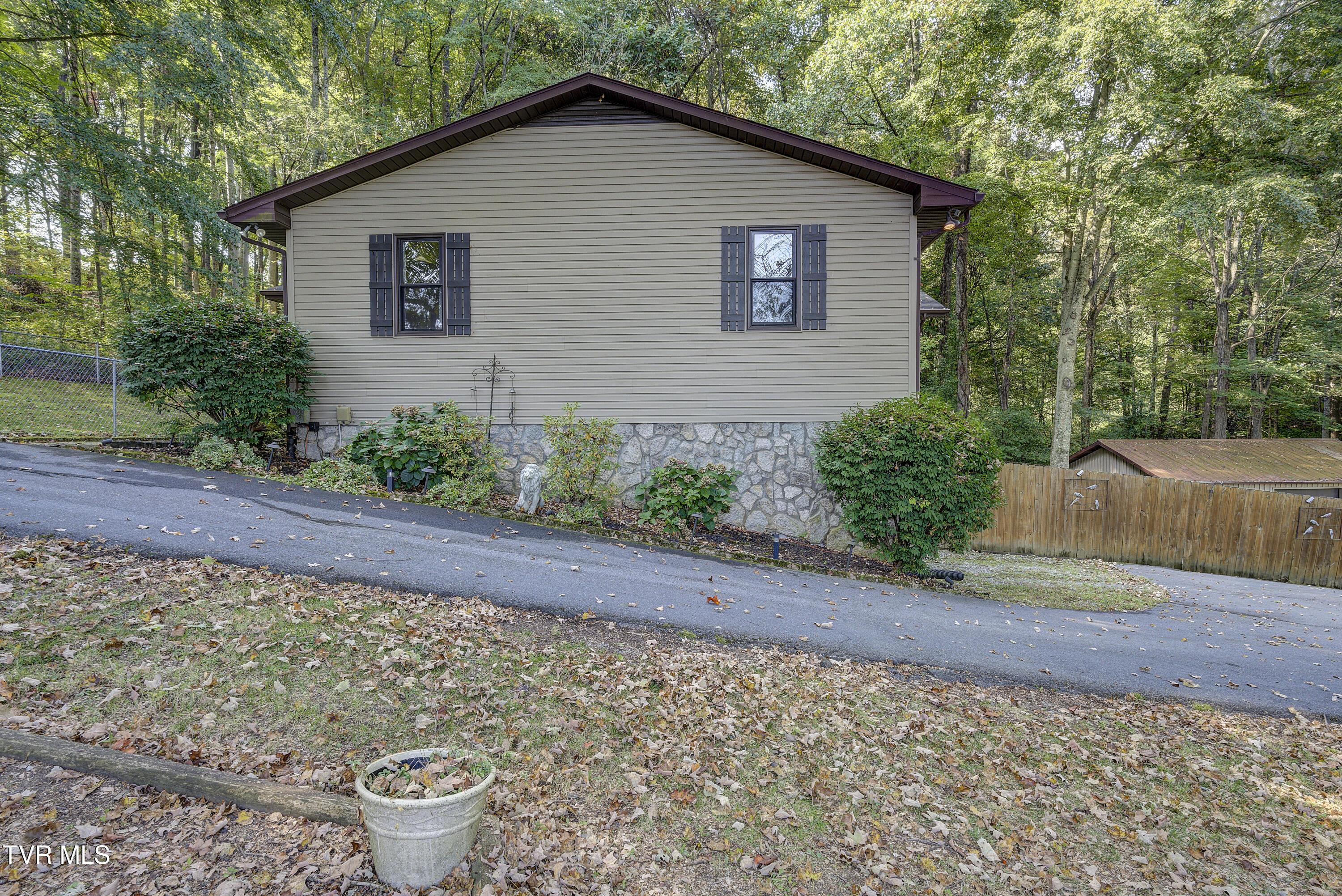 589 Headtown Road Jonesborough, TN 37659 - Photo 74 of 81 Headtown-Exterior-3