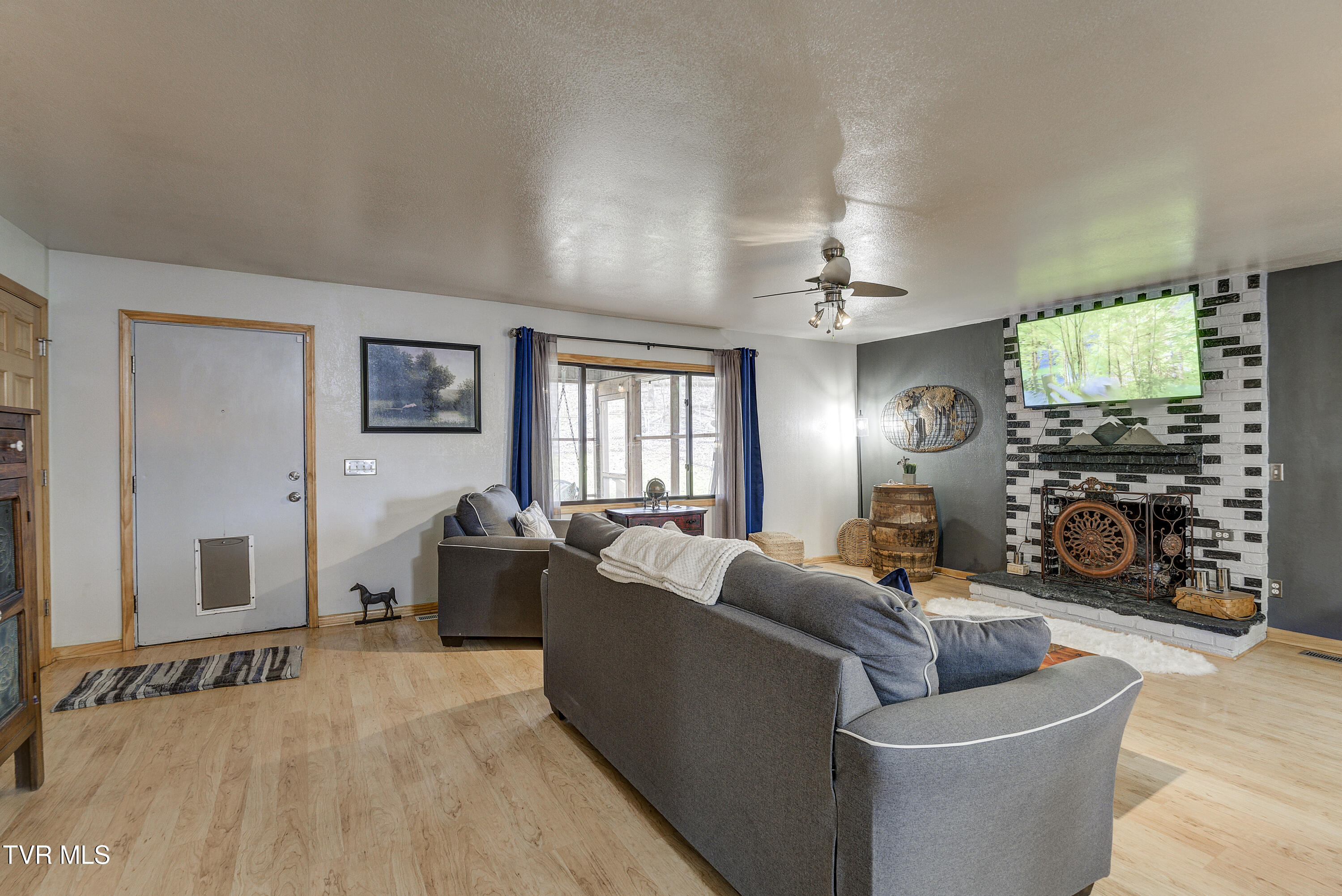 589 Headtown Road Jonesborough, TN 37659 - Photo 9 of 81 HeadtownINTERIOR-2