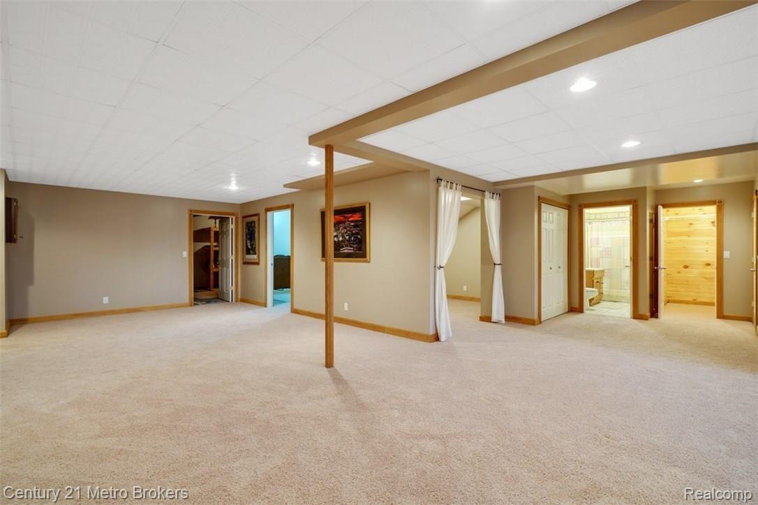 1380 Reid Road Flint, MI 48507 - Photo 39 of 53 dsc00188-dsc00190.JPG