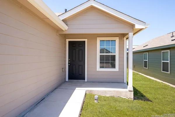 $1,700 | 8531 Western Tanager, San Antonio, TX 78227