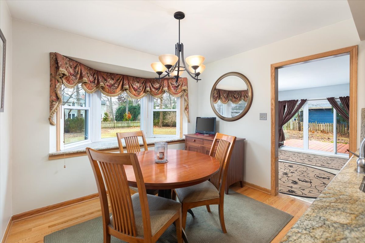 8S295 College Road Naperville, IL 60540 - Photo 16 of 40