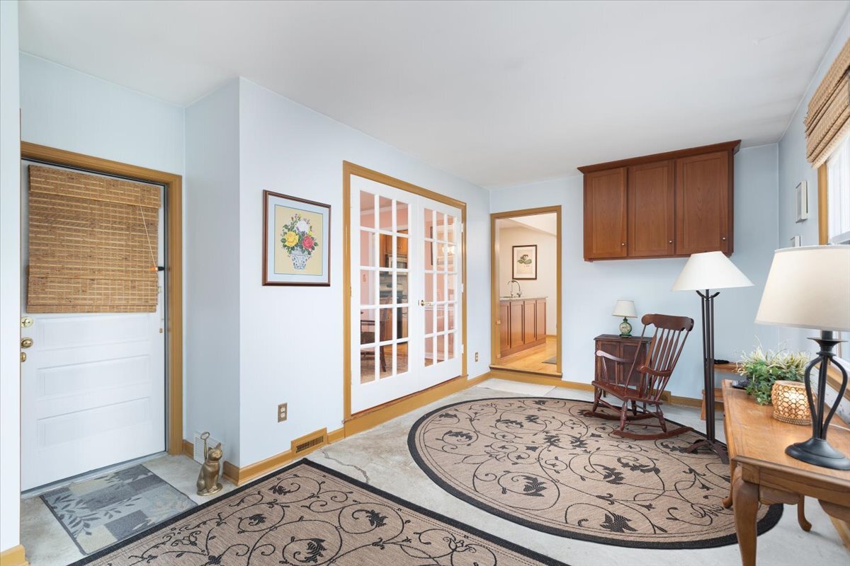 8S295 College Road Naperville, IL 60540 - Photo 24 of 40