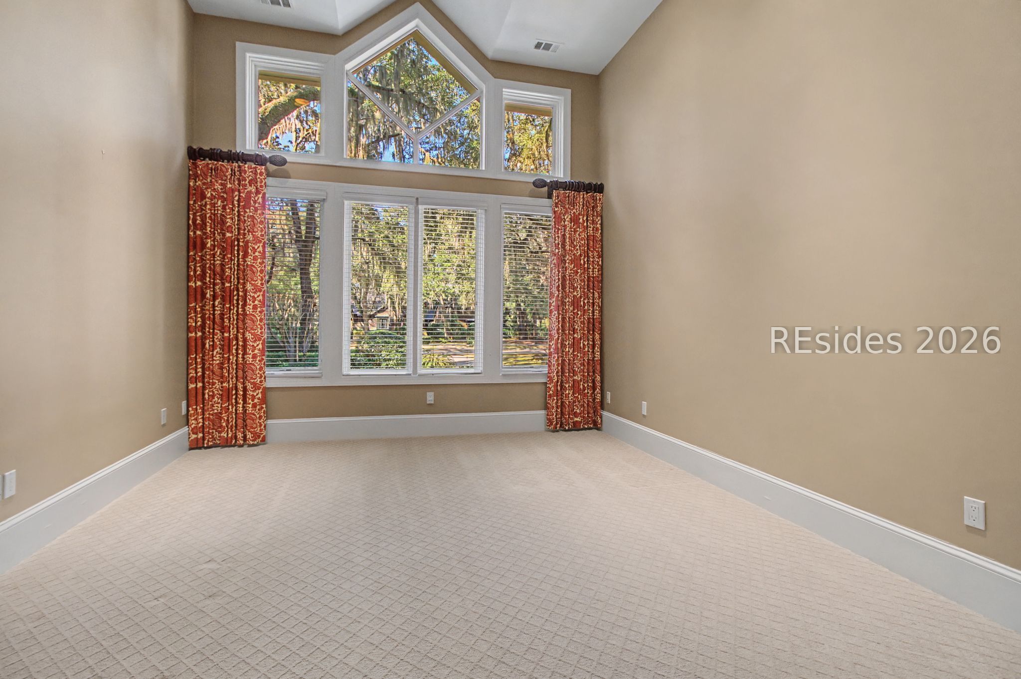 88 Inverness Drive Bluffton, SC 29910 - Photo 26 of 47 2nd bdrm/office, en suite bath & walk-in closet