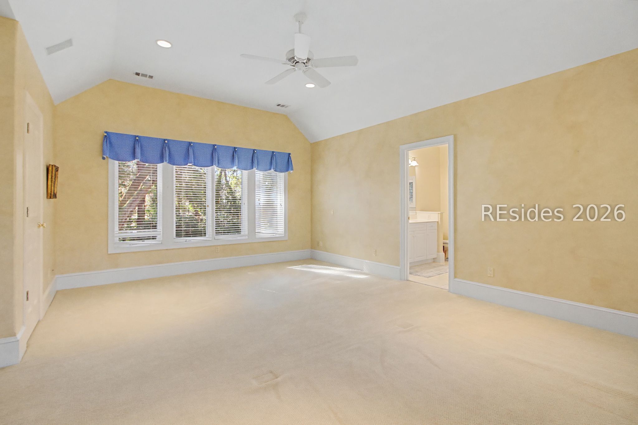 88 Inverness Drive Bluffton, SC 29910 - Photo 36 of 47 Lg bonus rm/4th bdrm, en suite bath (over garage)