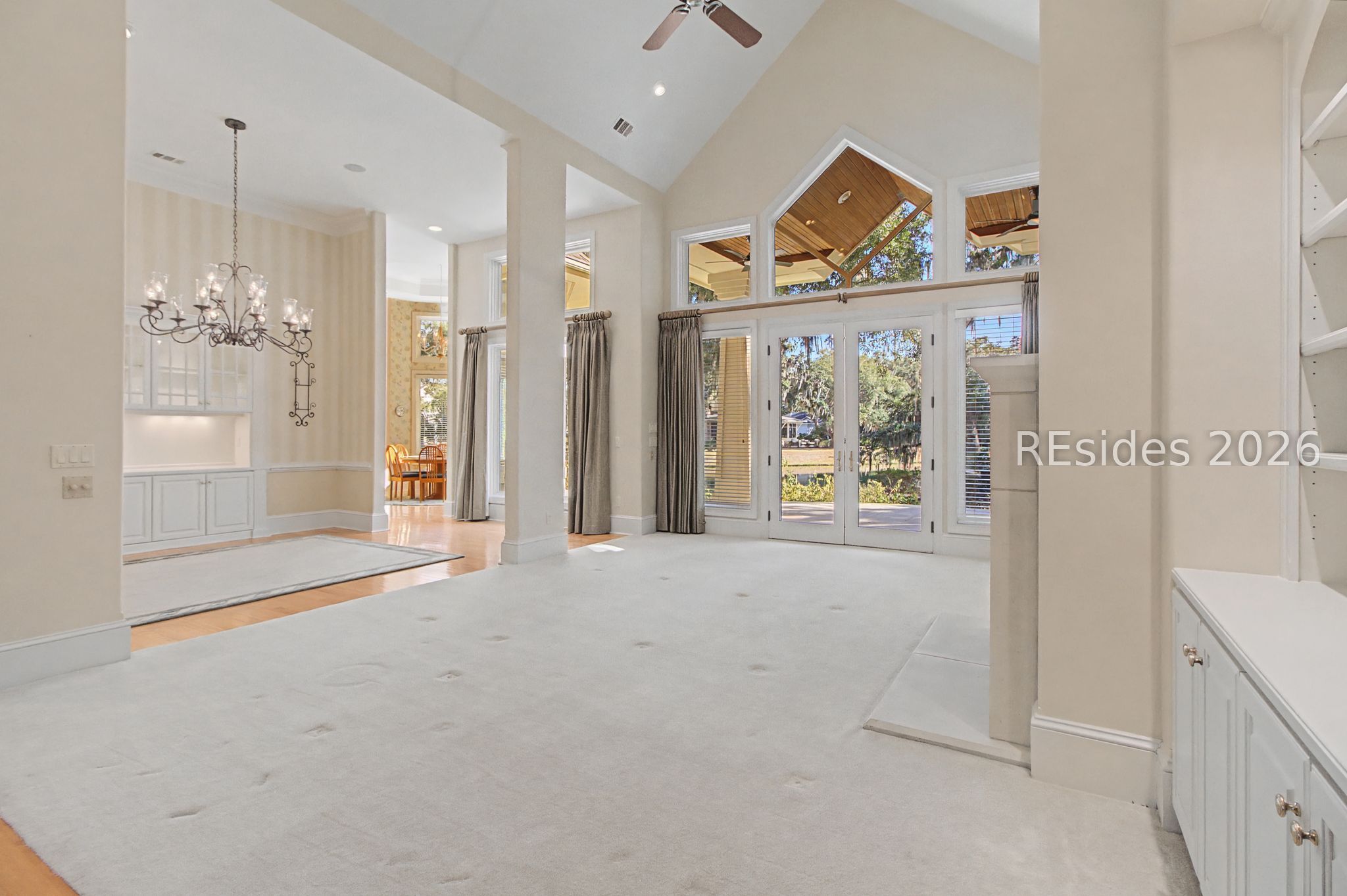 88 Inverness Drive Bluffton, SC 29910 - Photo 8 of 47 Large living rm/dining rm - great for entertaining