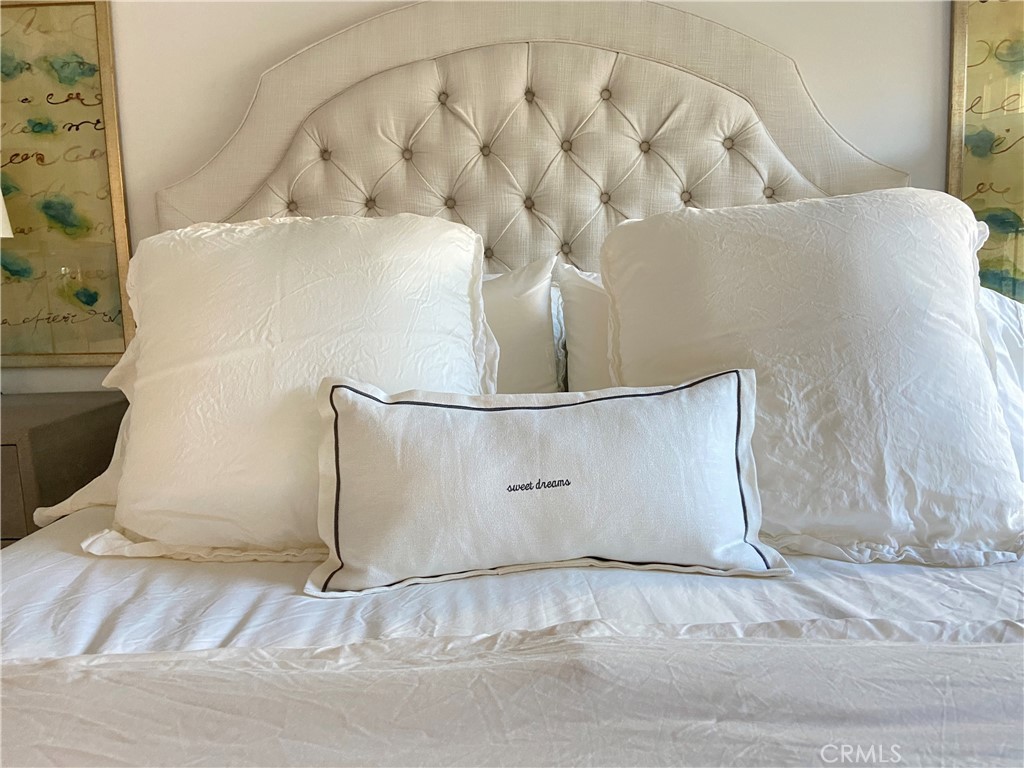 40 Anjou Newport Coast, CA 92657 - Photo 18 of 33 a close view of sink