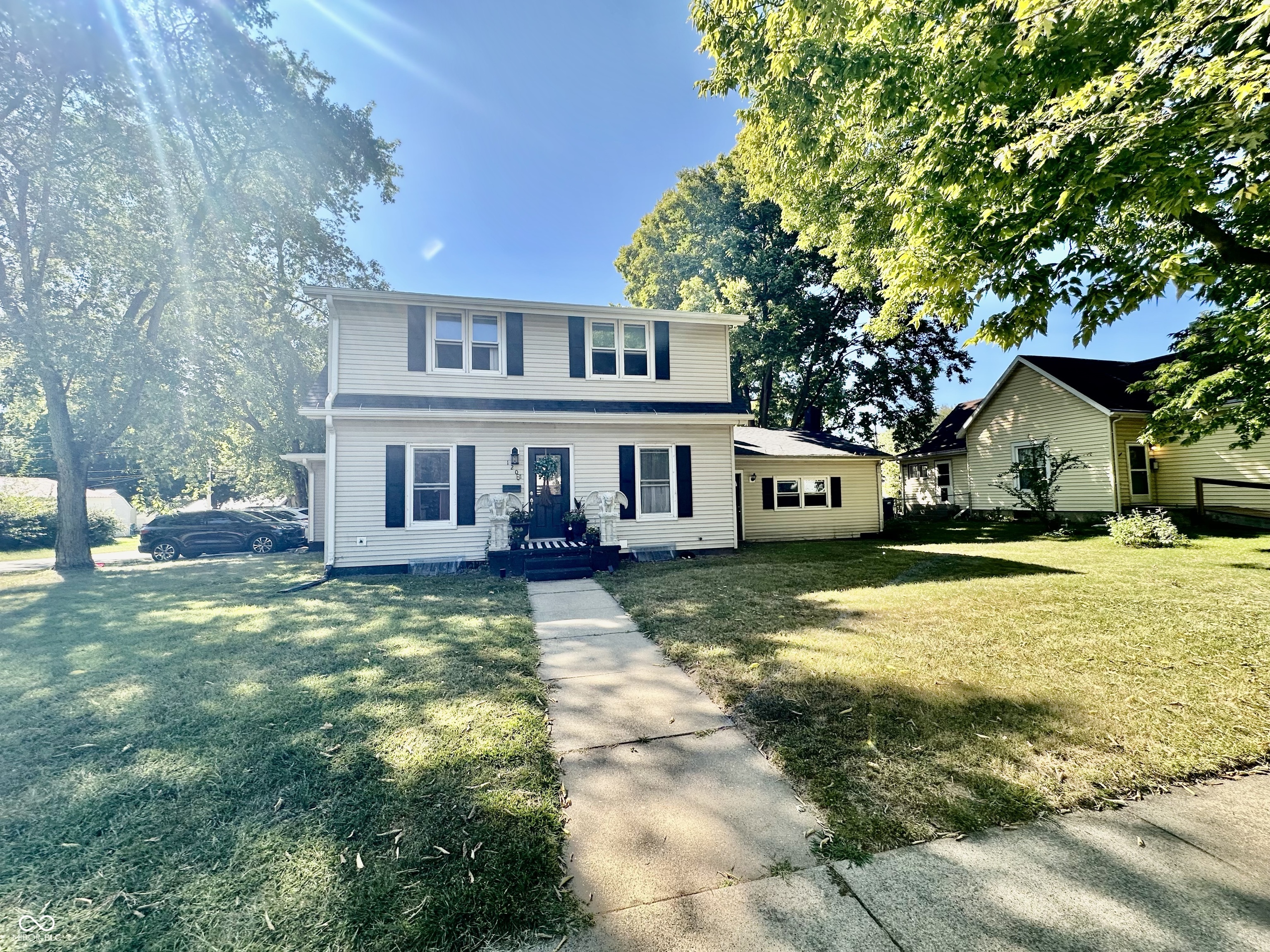 1201 4th Street Covington, IN 47932 - Photo 3 of 26