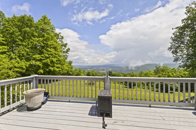 $764,900 | 78 Fawn Drive, Belvidere, TN 37306