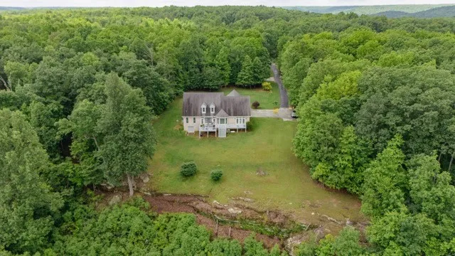 $764,900 | 78 Fawn Drive, Belvidere, TN 37306