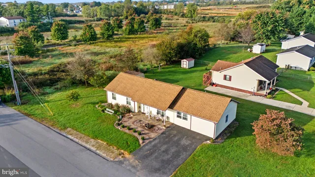 $319,000 | 279 Patrick Henry Way, Charles Town, WV 25414