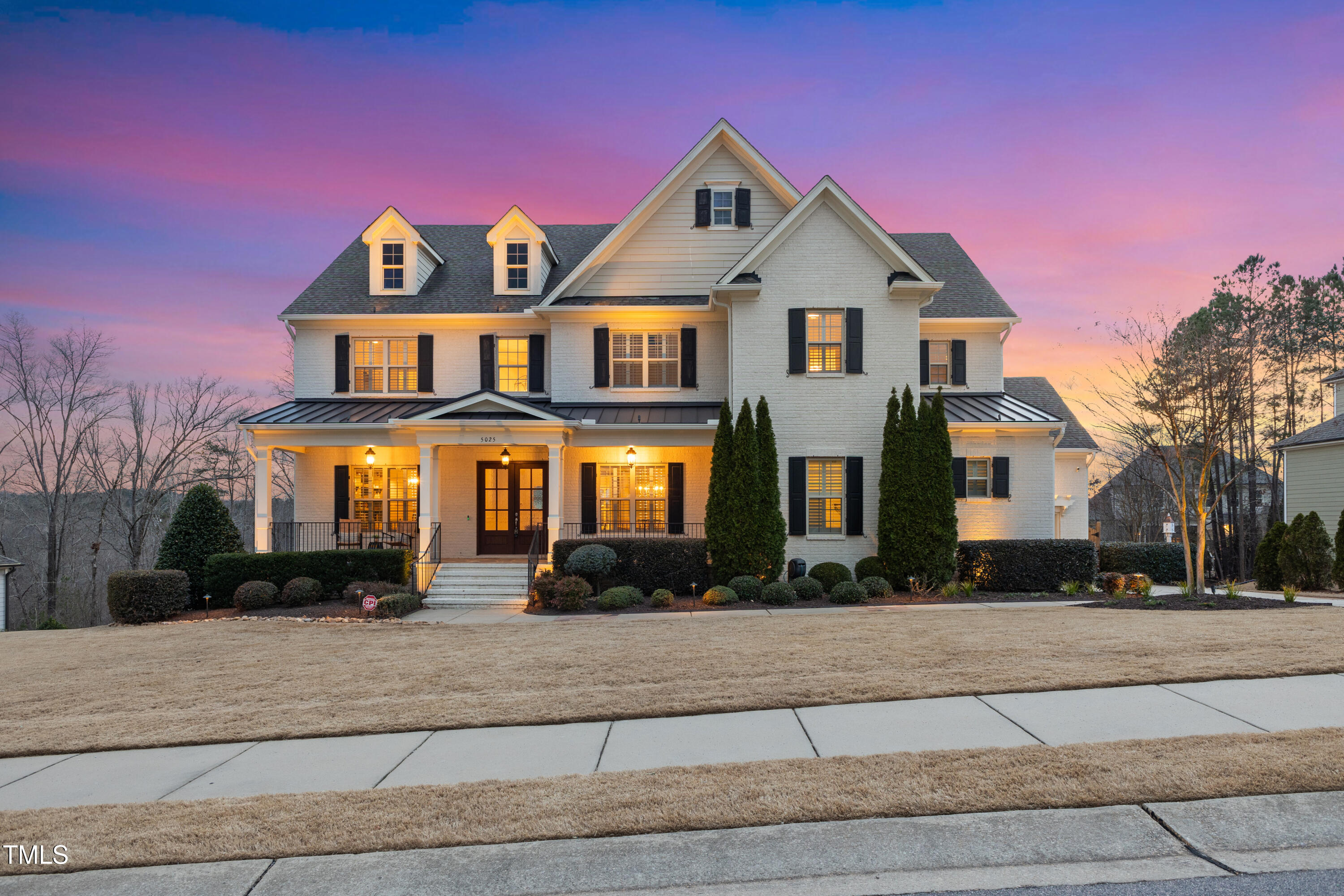 5025 Fanyon Way Raleigh, NC 27612 - Photo 2 of 69 Twilight Front