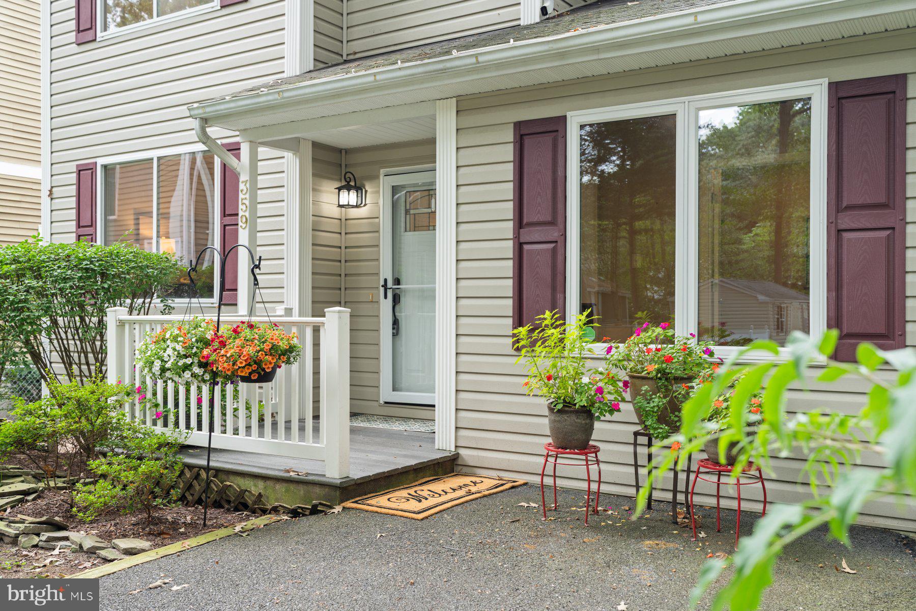 359 Valley Stream Road Severna Park, MD 21146 - Photo 3 of 55