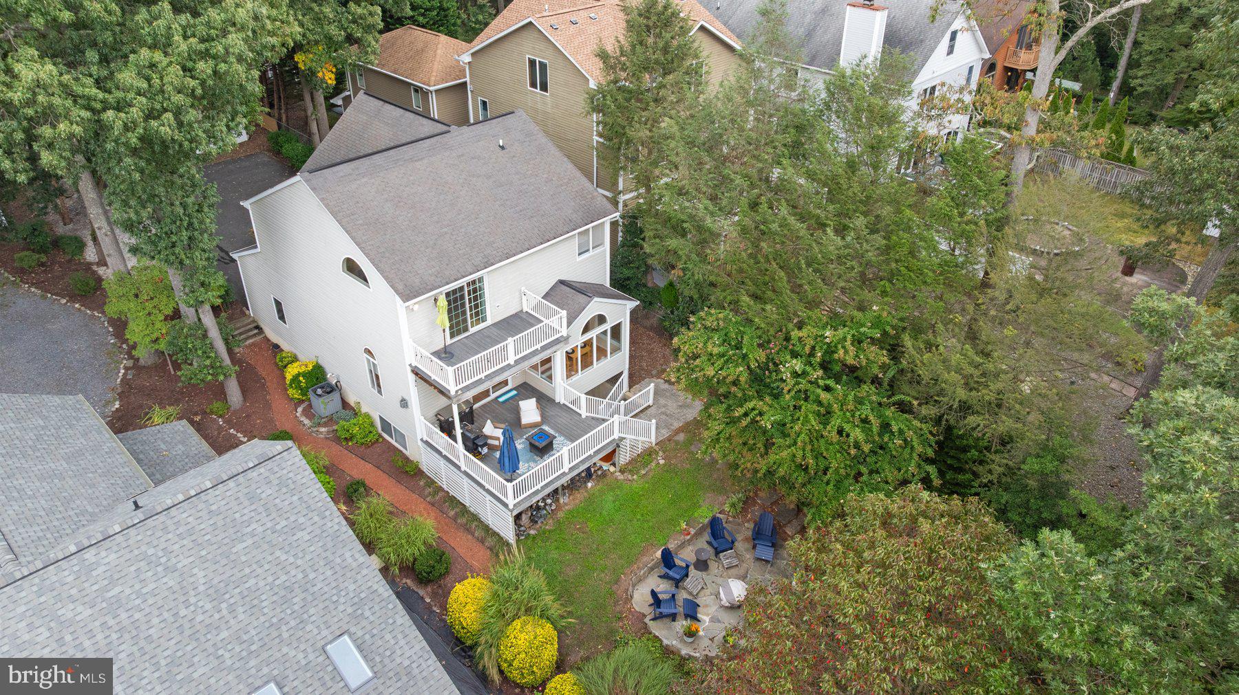 359 Valley Stream Road Severna Park, MD 21146 - Photo 43 of 55 aerial view of a house with a big yard and large trees