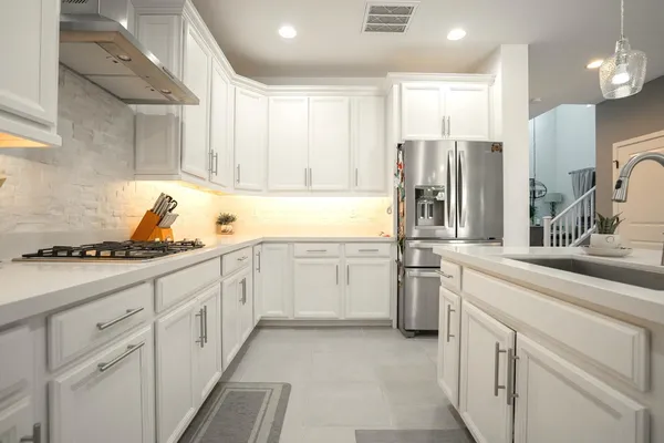 $3,295 | 12125 West Luxton Lane, Avondale, AZ 85323