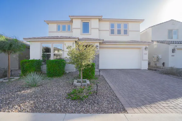 $3,295 | 12125 West Luxton Lane, Avondale, AZ 85323