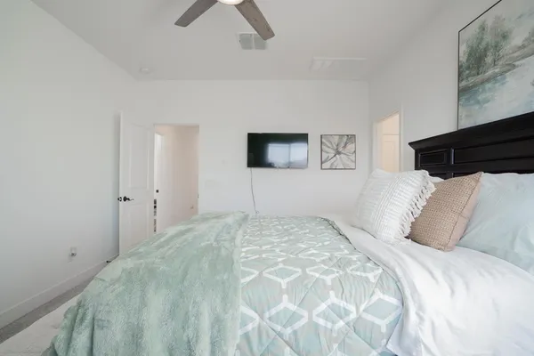 $3,095 | 12125 West Luxton Lane, Avondale, AZ 85323