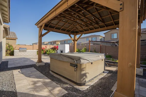 $3,095 | 12125 West Luxton Lane, Avondale, AZ 85323