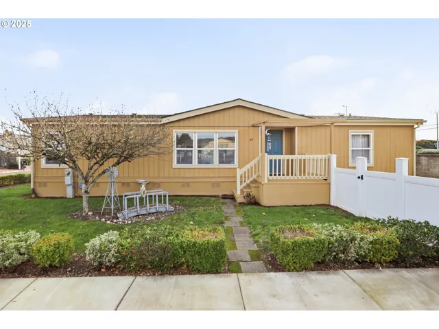 $120,000 | 1000 South McKern Court, Unit 45, Newberg, OR 97132