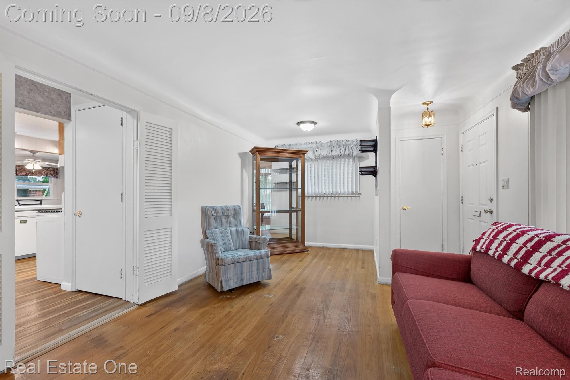 7961 Merrick Street Taylor, MI 48180 - Photo 6 of 39 metro shores media_006.jpg