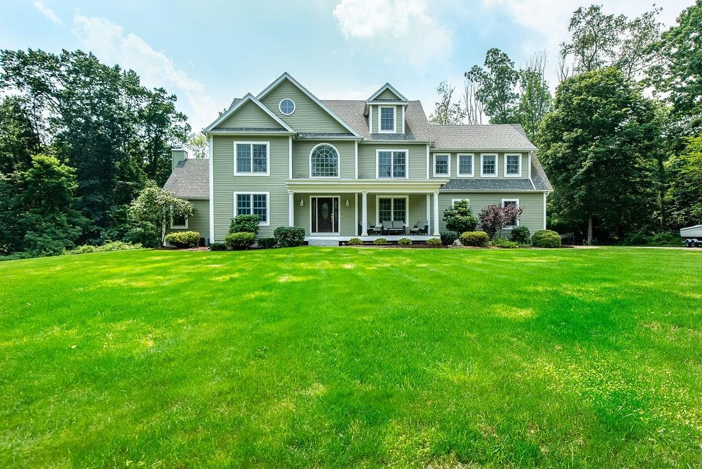 8 Linwood Lane Stratham, NH 03885 - Photo 1 of 40