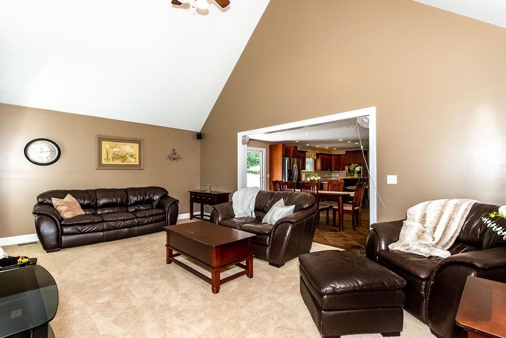8 Linwood Lane Stratham, NH 03885 - Photo 22 of 40