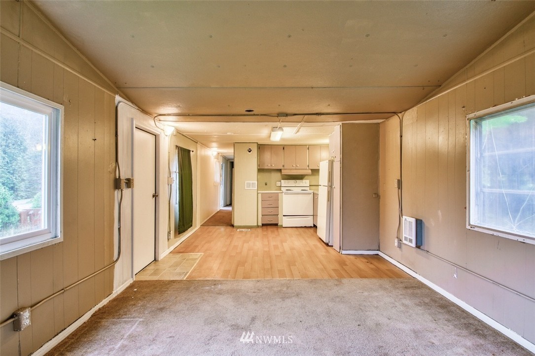 24482 Hathaway Road Sedro-Woolley, WA 98284 - Photo 16 of 25 Gallery Image 16