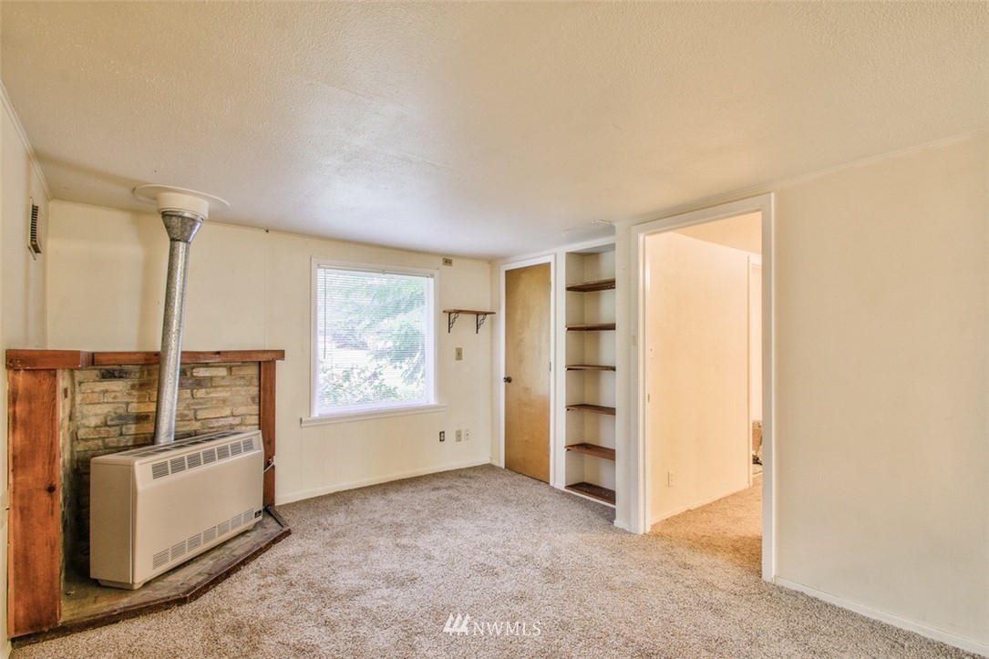 24482 Hathaway Road Sedro-Woolley, WA 98284 - Photo 6 of 25 Gallery Image 6