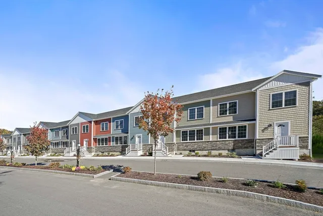 $540,000 | 8 Simmonds Boulevard, Unit 8, Randolph, MA 02368