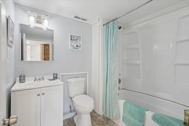 $350,000 | 4936 North River Road, Janesville, WI 53545