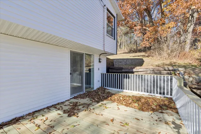 $350,000 | 4936 North River Road, Janesville, WI 53545