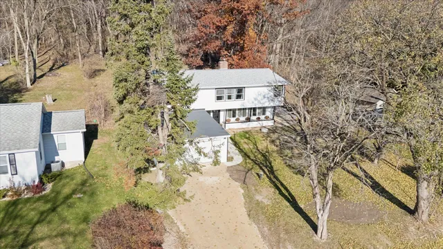 $350,000 | 4936 North River Road, Janesville, WI 53545