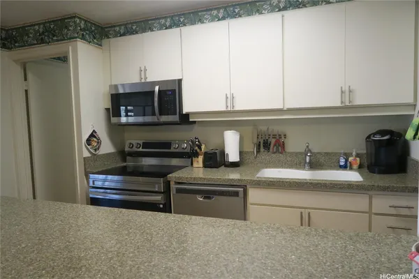 $3,400 | 1778 Ala Moana Boulevard, Unit 3503, Honolulu, HI 96815