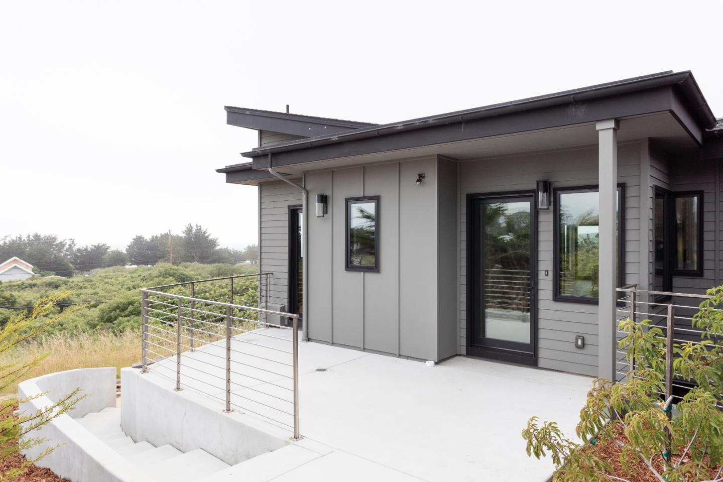 311 Magellan Avenue Half Moon Bay, CA 94019 - Photo 4 of 37 a view of a terrace
