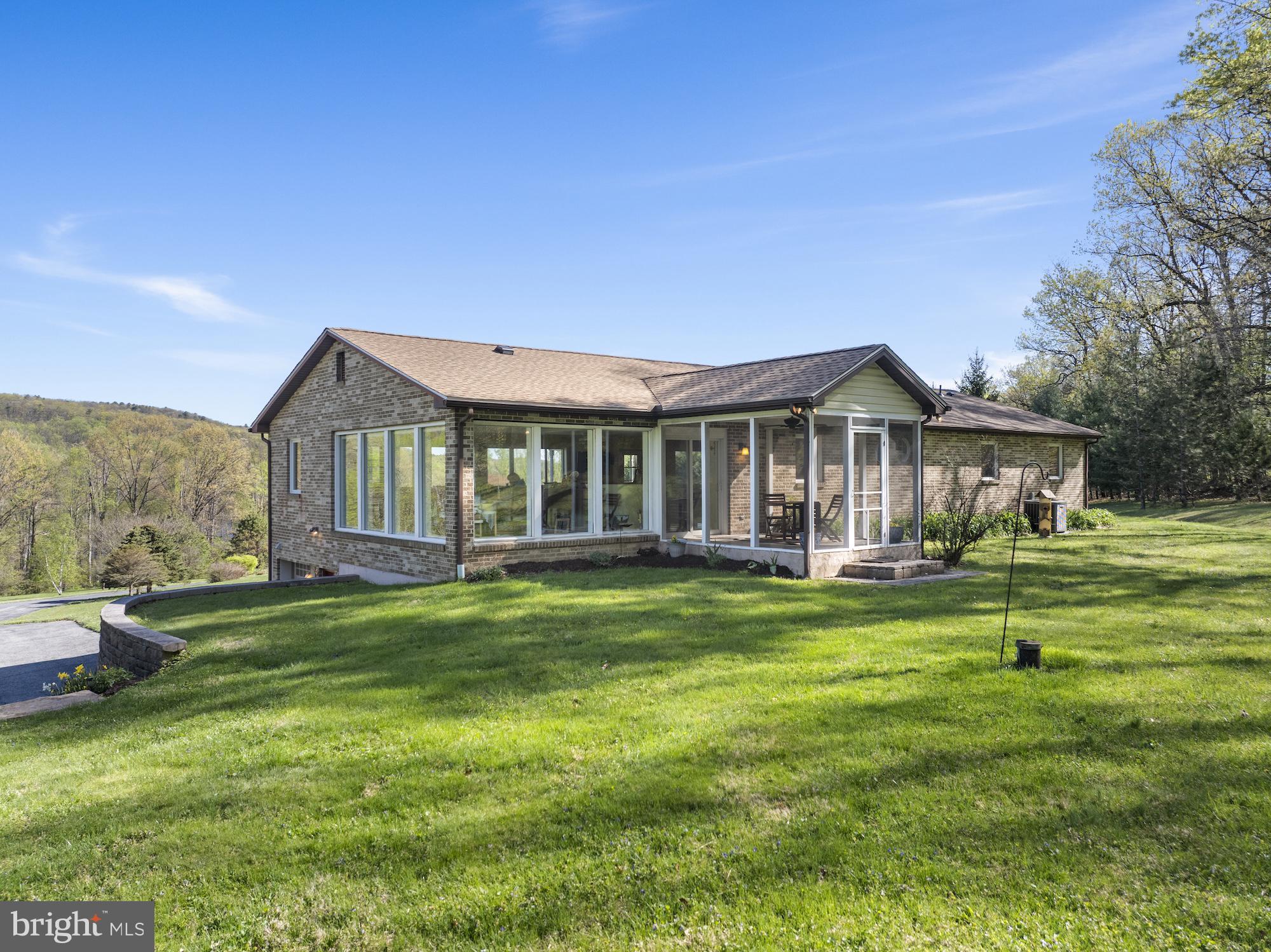 96 Peach Glen Road Gardners, PA 17324 - Photo 3 of 70