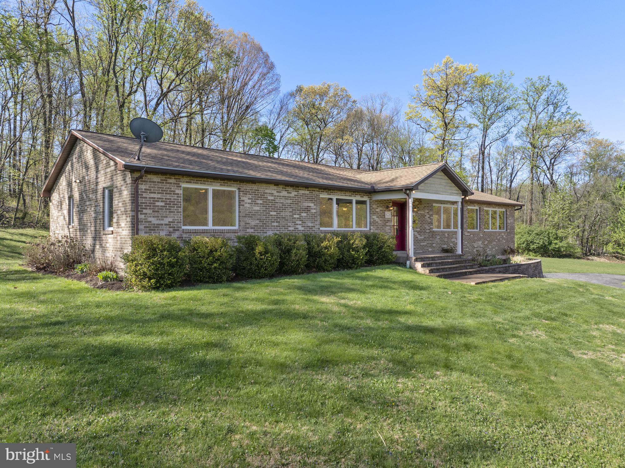 96 Peach Glen Road Gardners, PA 17324 - Photo 5 of 70