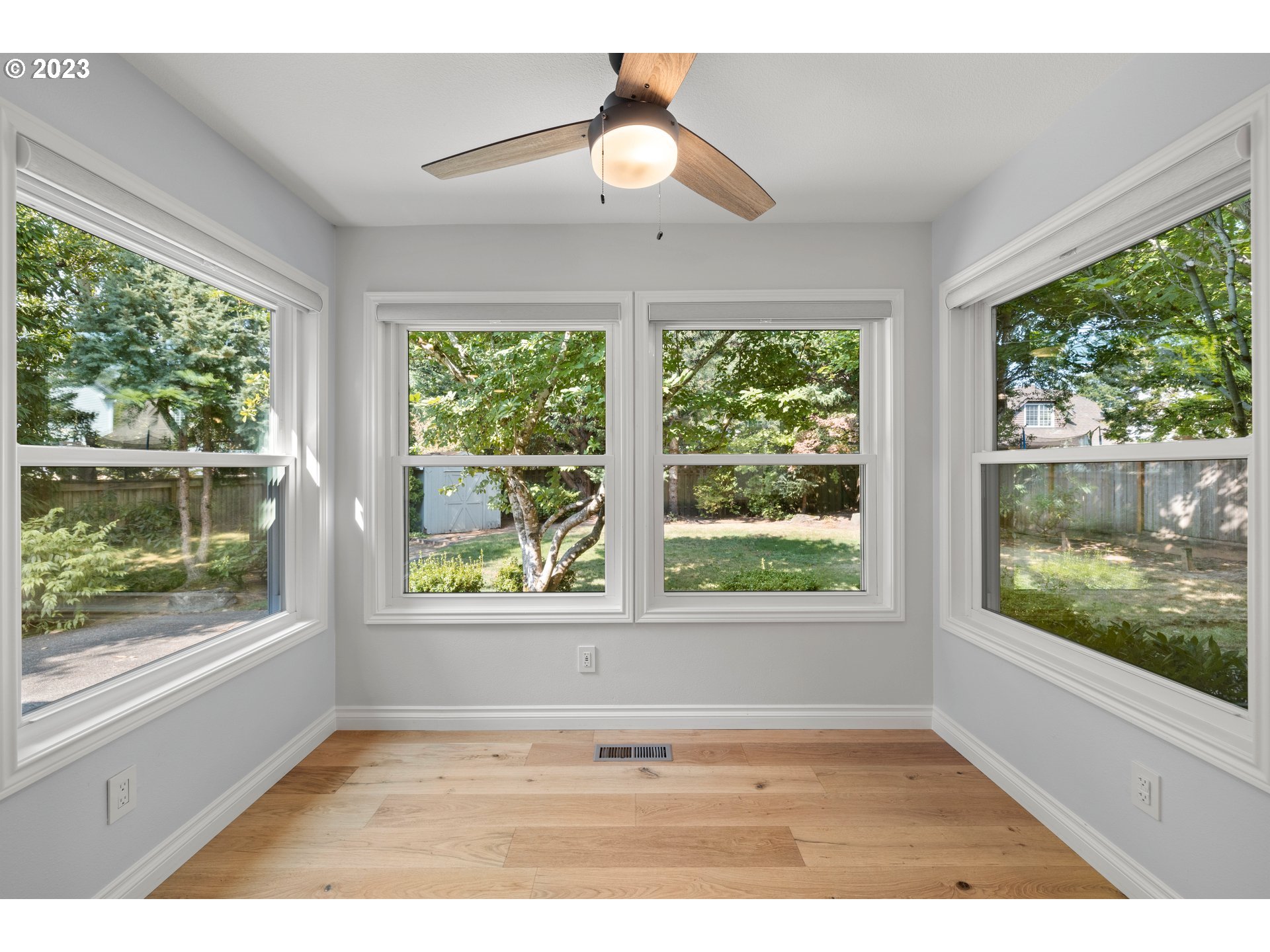 13104 Rogers Road Lake Oswego, OR 97035 - Photo 18 of 47 Gallery Image 18