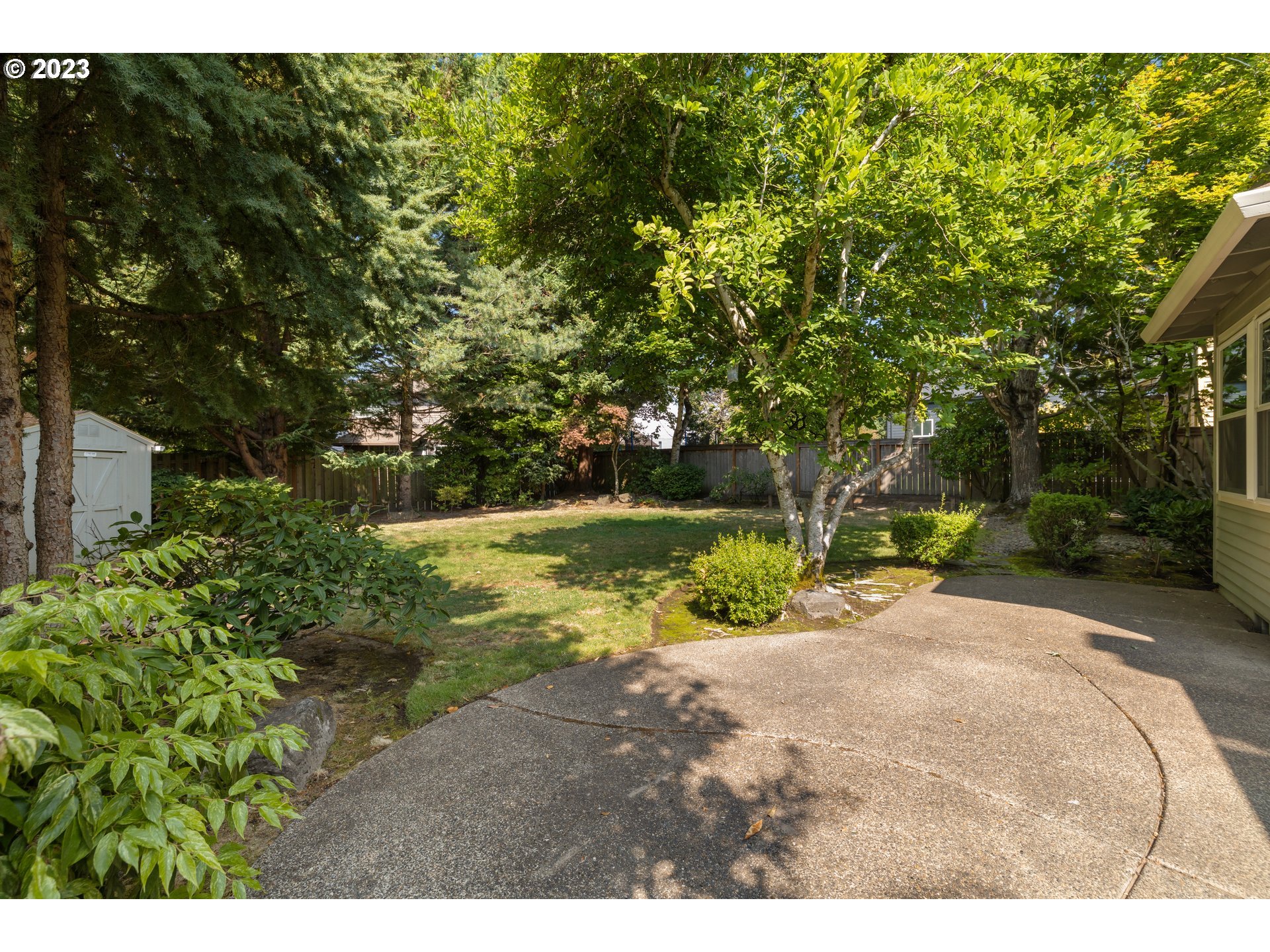 13104 Rogers Road Lake Oswego, OR 97035 - Photo 39 of 47 Gallery Image 39