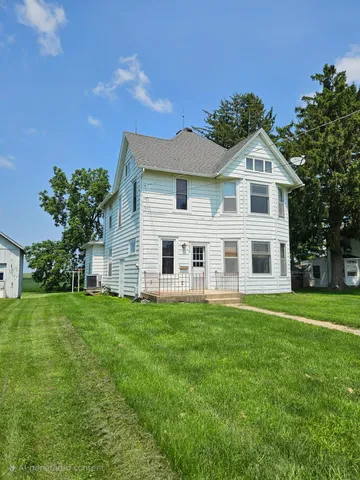 $129,500 | 214 West Webster Street, Apple River, IL 61001