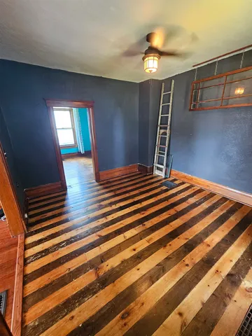 $129,500 | 214 West Webster Street, Apple River, IL 61001