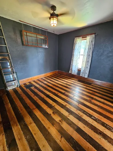 $129,500 | 214 West Webster Street, Apple River, IL 61001